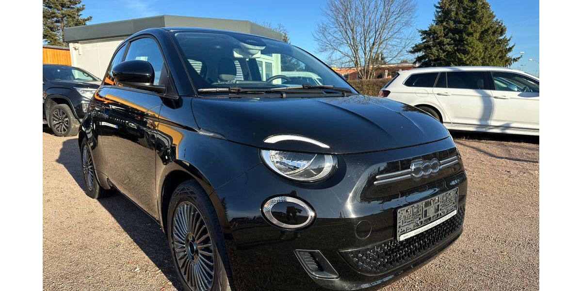 Fiat 500e 12.206 km 16.500 &euro; Elsterwerda 04910