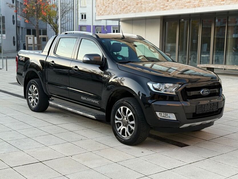 Ford Ranger 153.000 km 19.900 € Eibach 90451