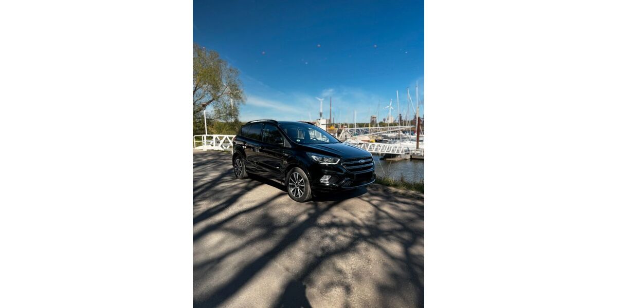 Ford Kuga 122.000 km 14.990 &euro; Delmenhorst 27751