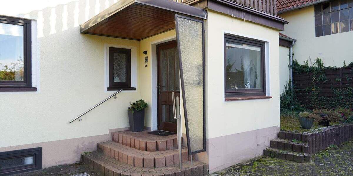 Etagenwohnung Edemissen Wipshausen - 3 Zimmer, 108 m&sup2;, 85.000&euro; | Angebot:23833411