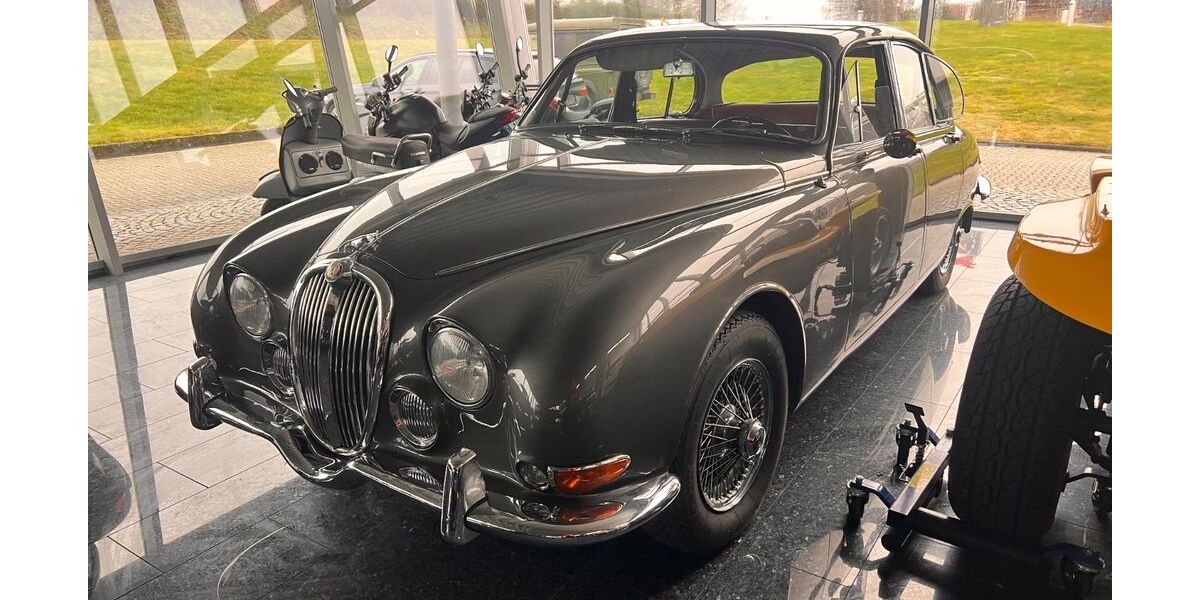 Jaguar MK II 54.000 km 22.900 &euro; Roth 57539