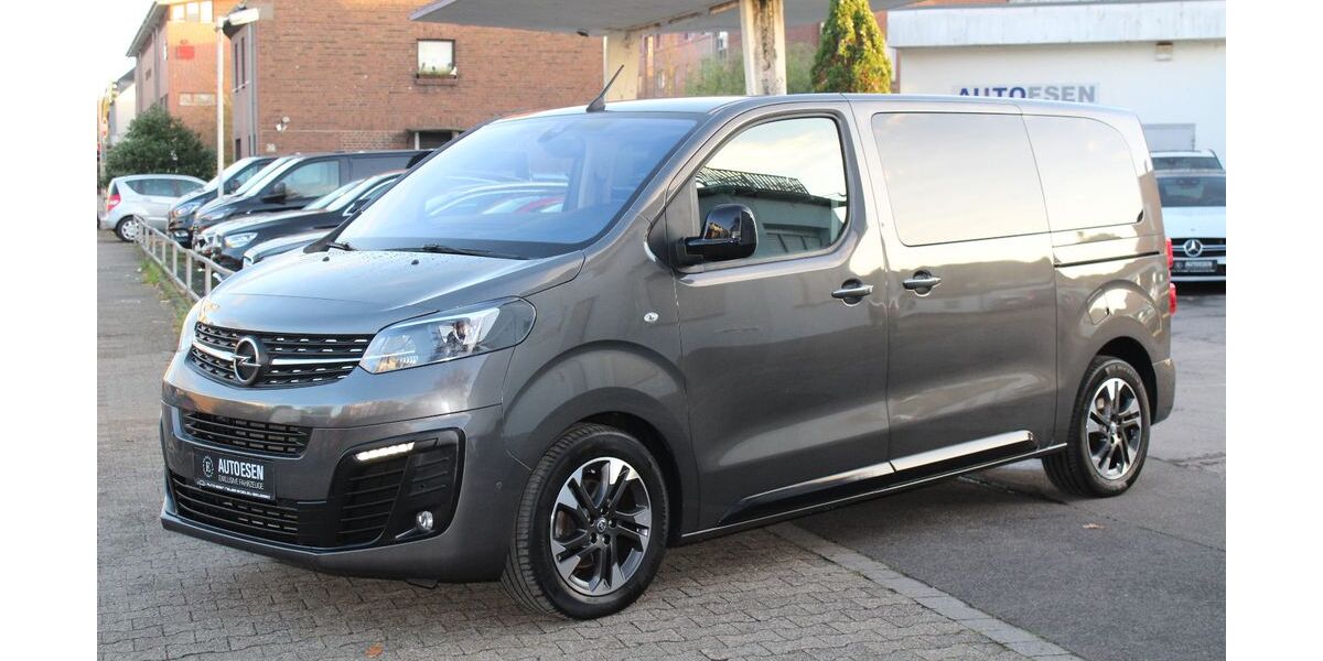 Opel Zafira Life 60.000 km 36.800 € Neuss 41468