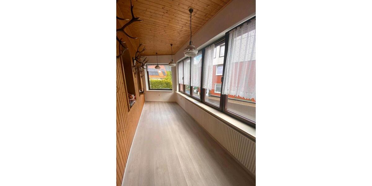Einfamilienhaus Langelsheim - 10 Zimmer, 300 m&sup2;, 79.000&euro; | Angebot:26942117