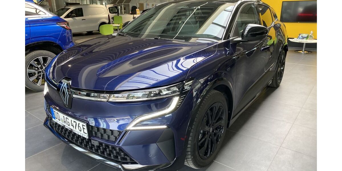 Renault Megane E-TECH 17.835 km 28.590 &euro; Dresden 01257