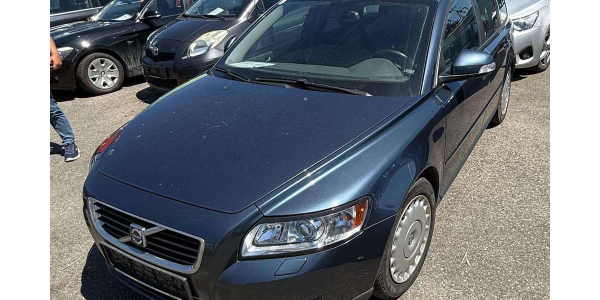 Volvo V50 225.000 km 1.450 &euro; Baienfurt 88255