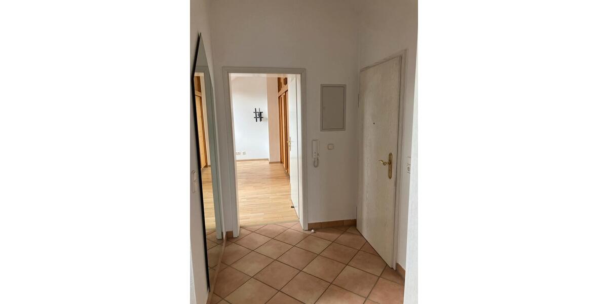 Dachgeschoßwohnung Bayerbach - 2 Zimmer, 70 m&sup2;, 179.000&euro; | Angebot:26640138