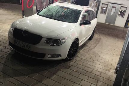 Skoda Superb 174.458 km 12.750 € Eigeltingen 78253