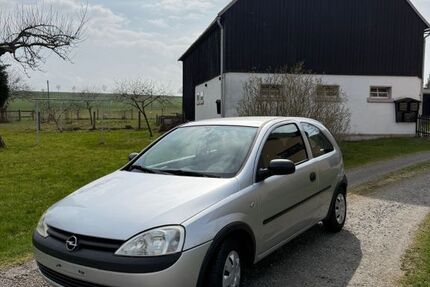 Opel Corsa 99.900 km 1.999 &euro; Leubsdorf 09573