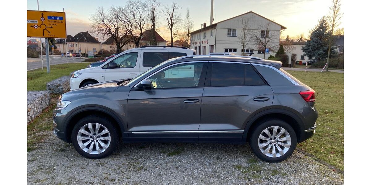 VW T-Roc 66.981 km 21.450 &euro; Calau 03205