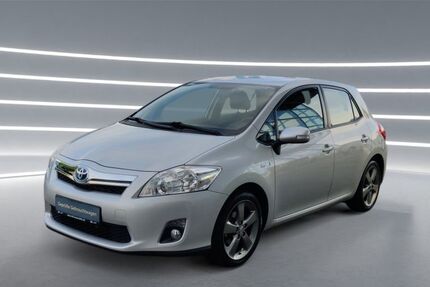 Toyota Auris 93.915 km 10.990 € Bonn 53119