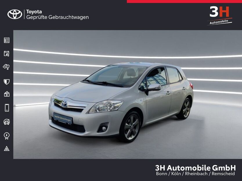 Toyota Auris 93.915 km 10.990 € Bonn 53119