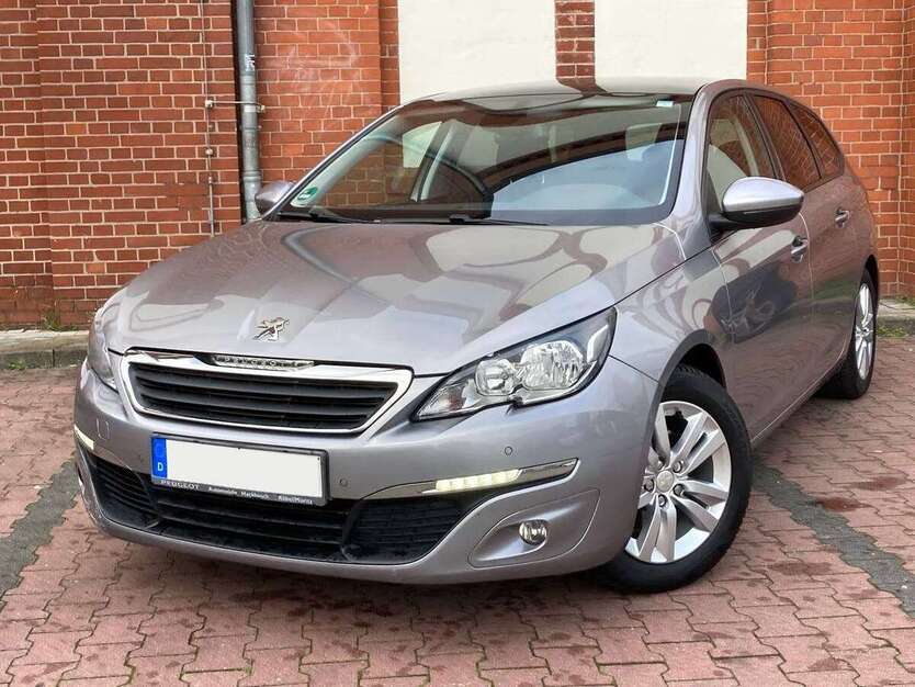 Peugeot 308 156.300 km 7.400 € Berlin 10318