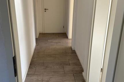 Wohnung Gütersloh - 4 Zimmer, 80 m&sup2;, 750&euro; | Angebot:25297114