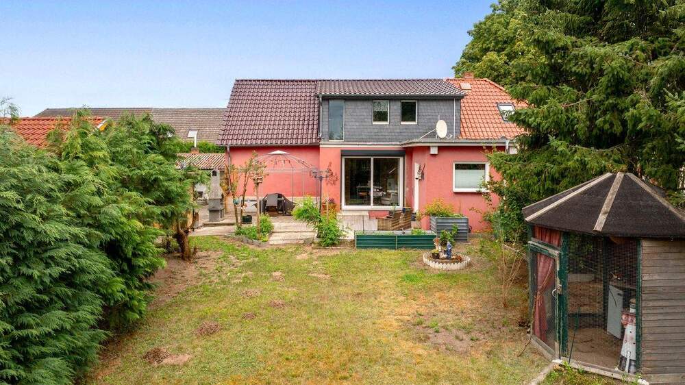 Einfamilienhaus Lalendorf OT Nienhagen Nienhagen - 8 Zimmer, 178 m&sup2;, 258.000&euro; | Angebot:25769614