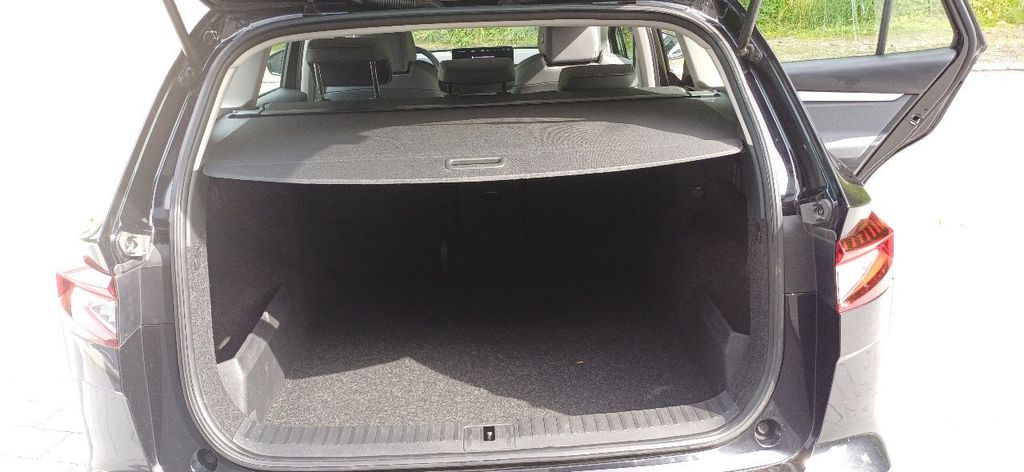 Skoda Enyaq 27.000 km 26.900 &euro; Horb am Neckar 72160