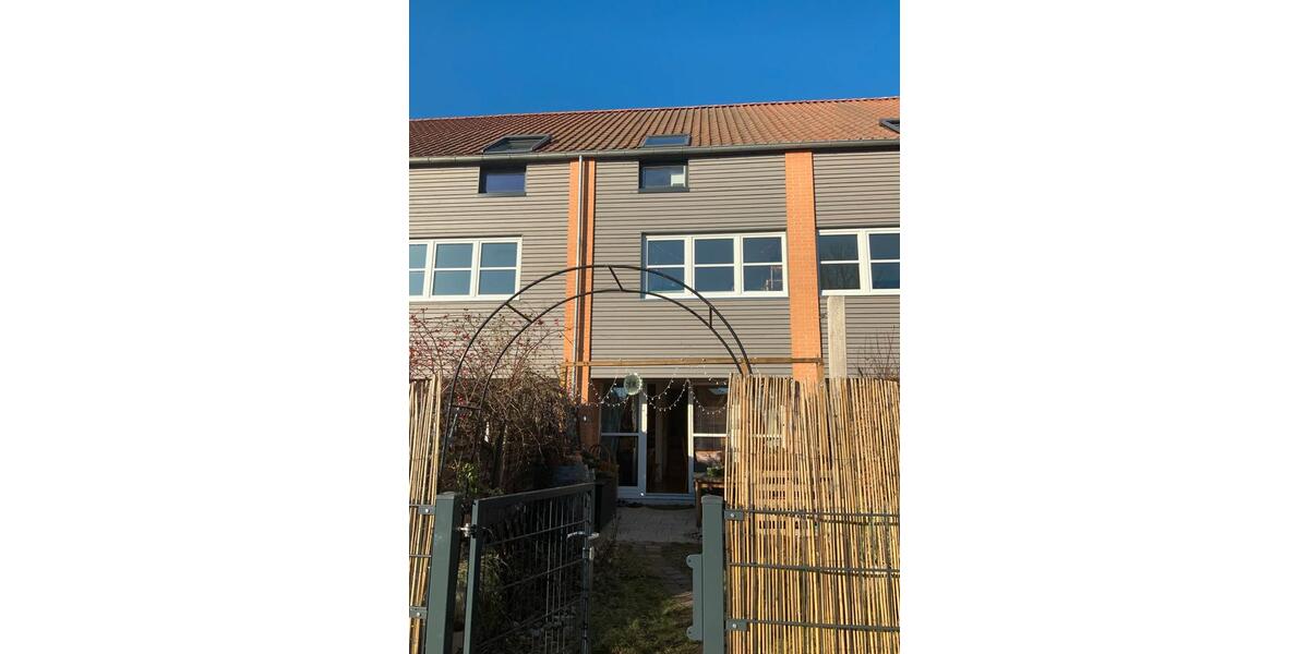 Reihenhaus Werder (Havel) - 5 Zimmer, 110 m&sup2;, 1.500&euro; | Angebot:26195952