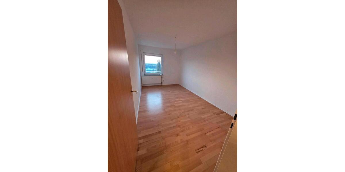 Etagenwohnung Bad Buchau - 3 Zimmer, 77 m&sup2;, 230.000&euro; | Angebot:25860507