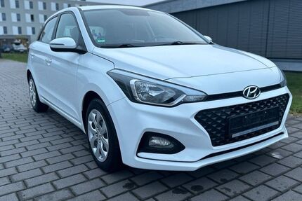 Hyundai i20 92.000 km 7.999 &euro; Kappel- Grafenhausen 77966