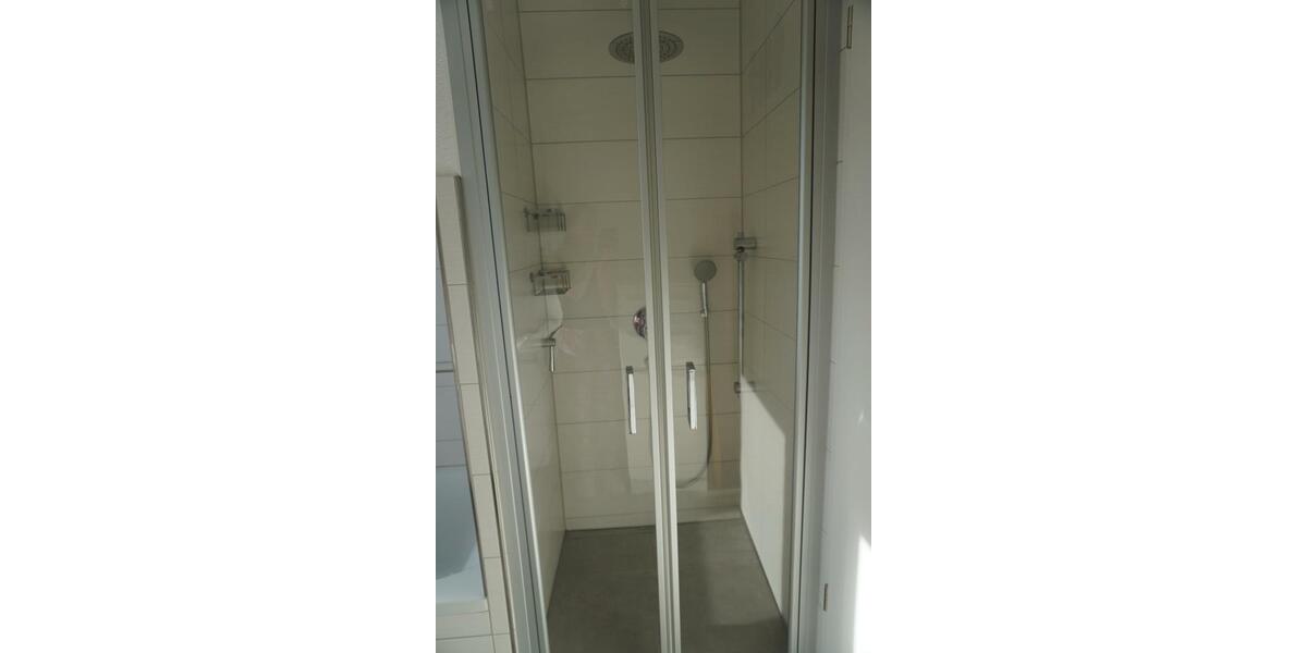 Etagenwohnung Rielasingen-Worblingen Worblingen - 3 Zimmer, 100 m&sup2;, 1.500&euro; | Angebot:26047559