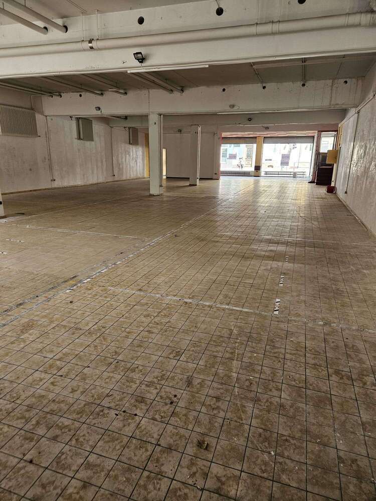 Einzelhandel in Friesenheim 349.000 € 385 m²