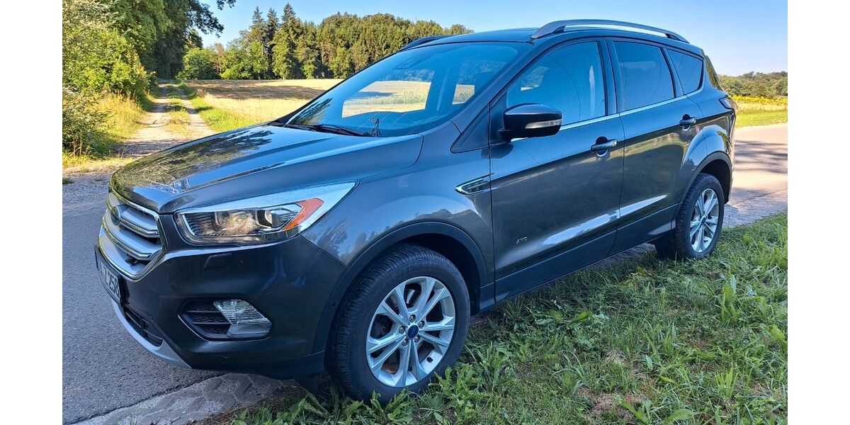 Ford Kuga 185.000 km 11.900 &euro; Herrsching 82211