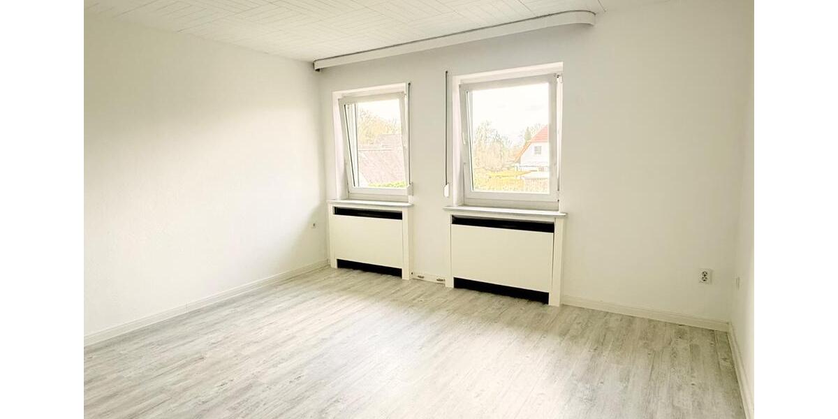 Dachgeschoßwohnung Eystrup - 3 Zimmer, 78 m&sup2;, 624&euro; | Angebot:25370742