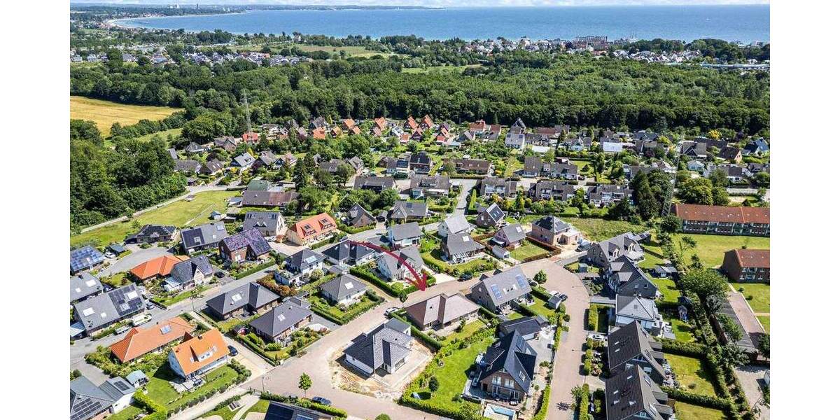 Scharbeutz: Ebenerdiges Wohnen mit Zukunft - Hochwertiger Bungalow mit Ausbaureserve Walmdach! 3 zimmer