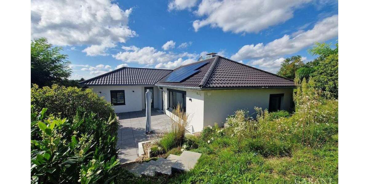 * Stil und Eleganz trifft modernste Technik * 8 zimmer