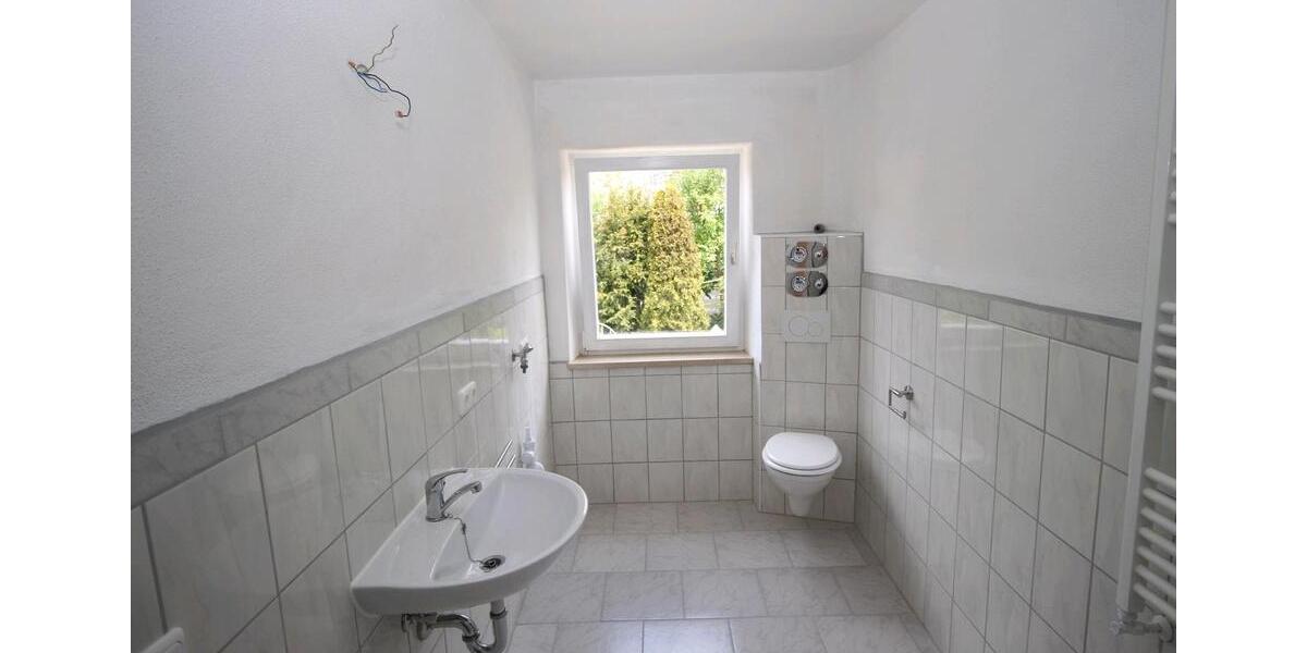 Einfamilienhaus Neufahrn in Niederbayern - 2 Zimmer, 60 m&sup2;, 630&euro; | Angebot:25975850