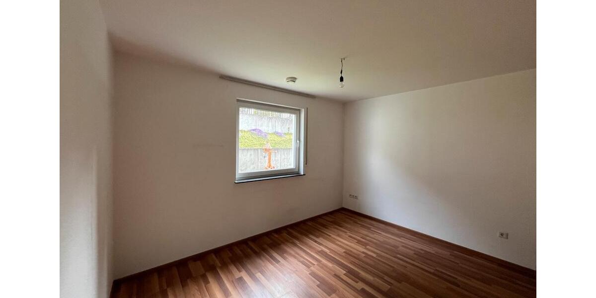 Erdgeschoßwohnung Hiddenhausen - 4 Zimmer, 100 m&sup2;, 329.000&euro; | Angebot:26431712