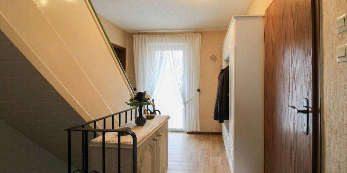 Einfamilienhaus Hiddenhausen - 7 Zimmer, 219.000&euro; | Angebot:26161238