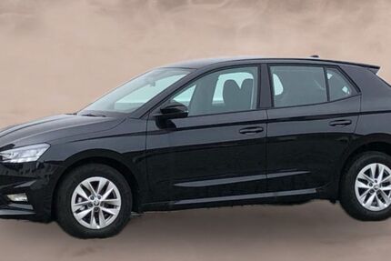 Skoda Fabia 4.500 km 16.990 &euro; Chemnitz-Röhrsdorf 09247