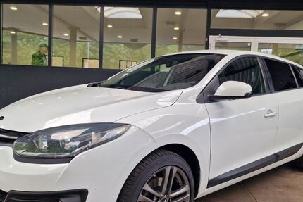 Renault Megane 118.300 km 6.700 &euro; Göttingen 37081