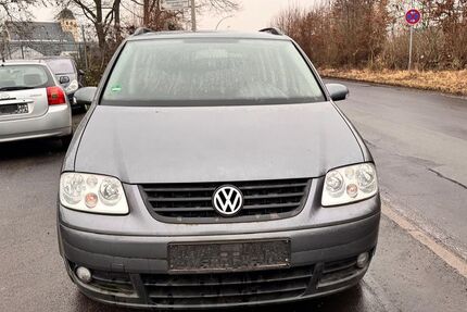 VW Touran 249.000 km 600 &euro; Diez 65582