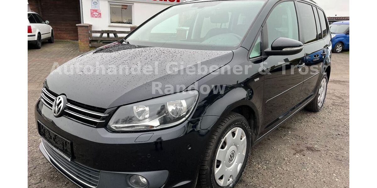VW Touran 157.500 km 8.450 &euro; Demmin 17109