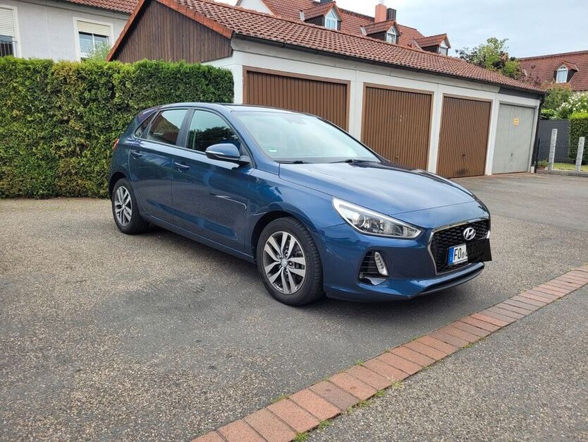 i30