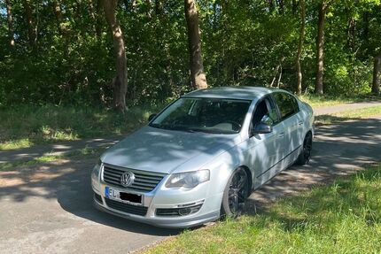 VW Passat 256.000 km 2.150 &euro; Haren 49733