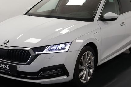 Skoda Octavia 103.297 km 20.695 € Oelde (Stromberg) 59302