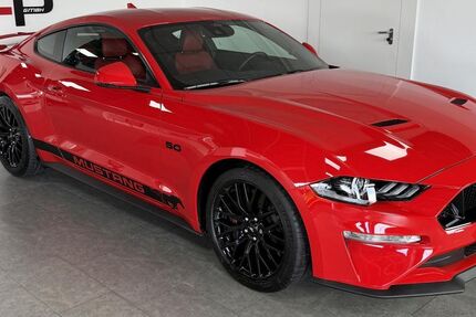 Ford Mustang 2.400 km 47.800 &euro; Heroldstatt 72535