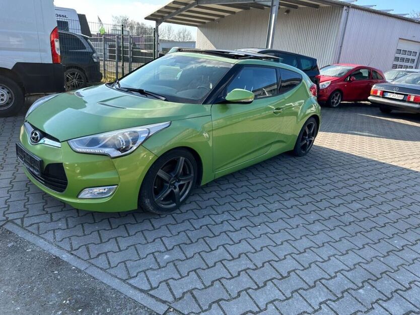 Veloster