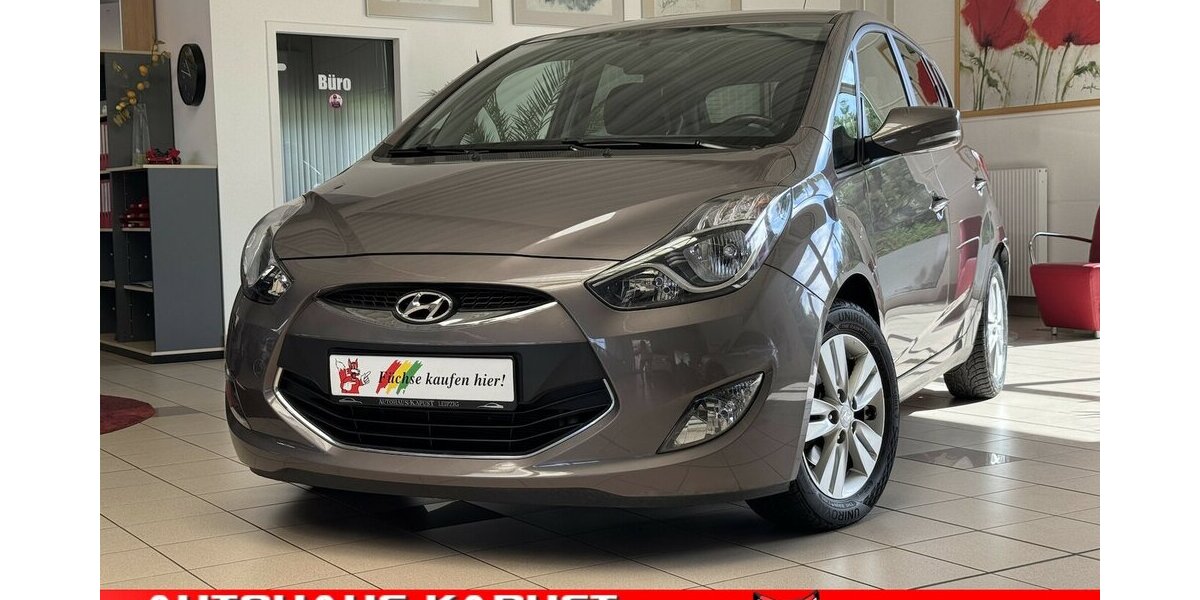 Hyundai ix20 FIFA world Cup Edition Automatik/LEDER/AHK/ 59.985 km 10.990 &euro; Leipzig 04347