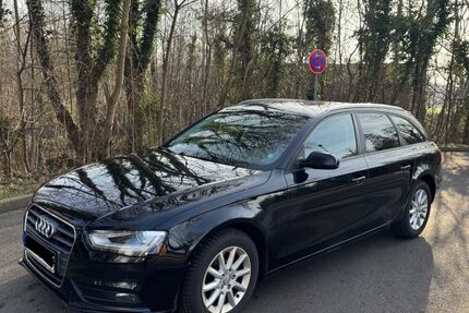 Audi A4 187.000 km 9.799 &euro; Düren 52355
