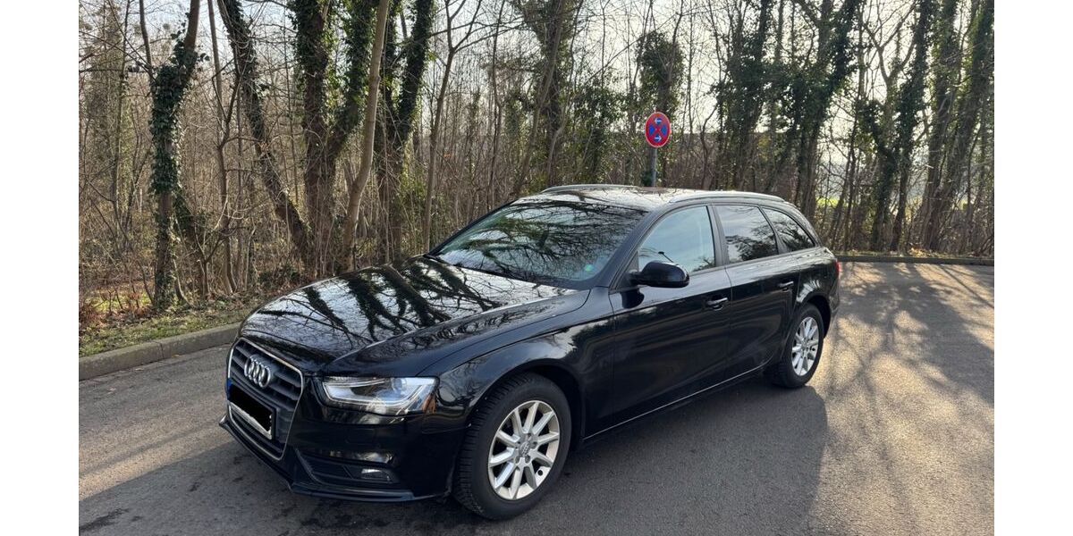 Audi A4 187.000 km 9.799 &euro; Düren 52355