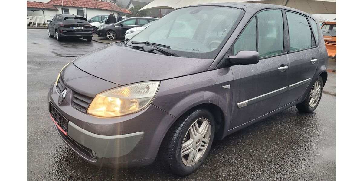 Renault Scenic 134.994 km 2.290 &euro; Vettelschoss 53560
