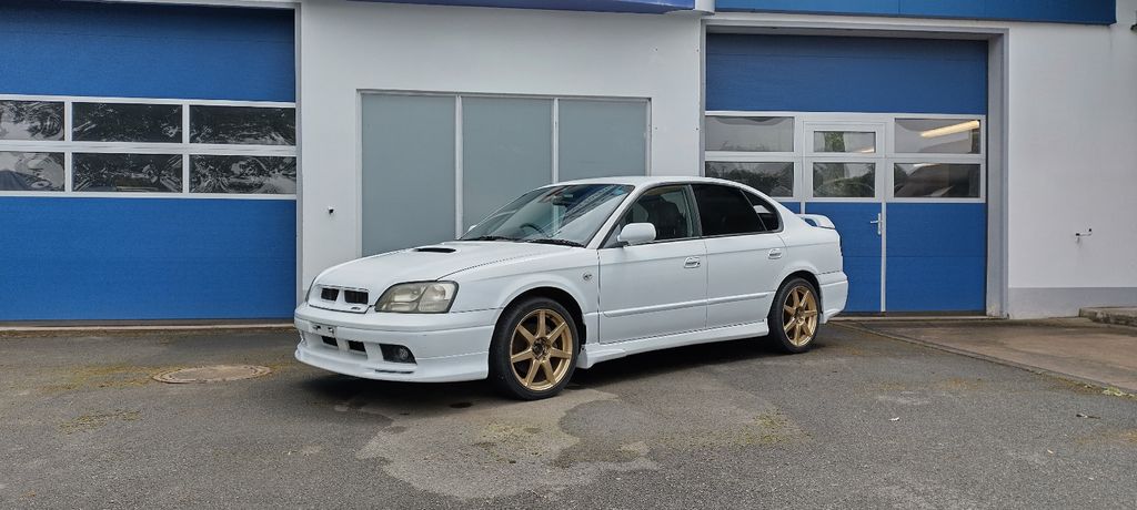 Subaru Andere 144.000 km 9.800 &euro; Nieheim 33039