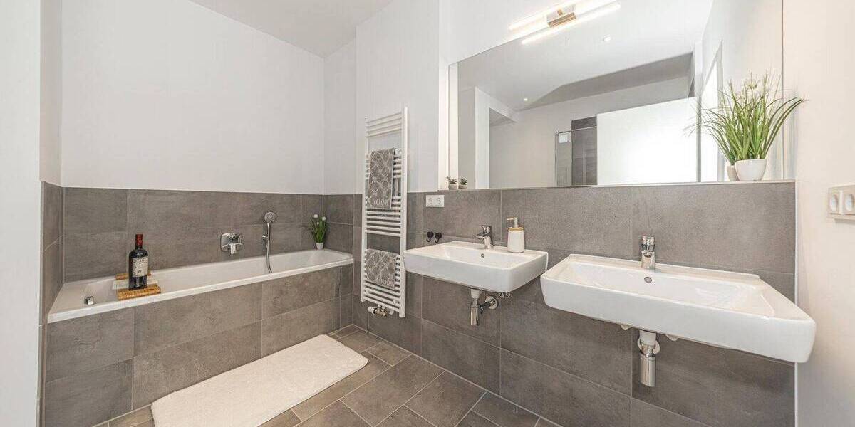 Etagenwohnung Leipzig Meusdorf - 5 Zimmer, 146 m&sup2;, 1.795&euro; | Angebot:26886429
