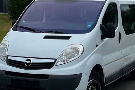 Opel Vivaro 296.202 km 7.350 &euro; Kaiserslautern 67663