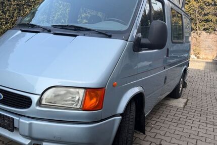Ford Transit 235.698 km 3.999 &euro; München 81245