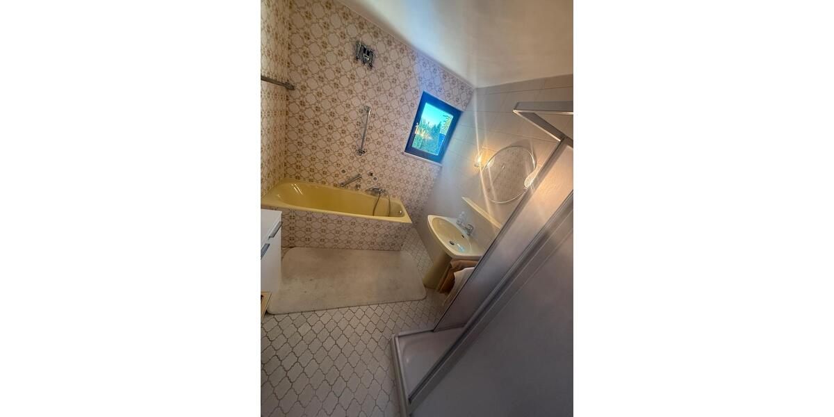 Villa Ingolstadt Münchener Straße - 3 Zimmer, 100 m&sup2;, 1.300&euro; | Angebot:26387920