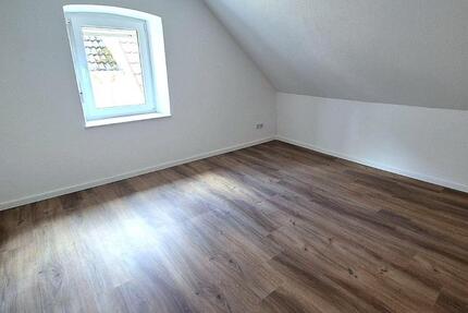 Haus Birkenfeld - 5 Zimmer, 234.000 m&sup2;, 238.000&euro; | Angebot:25354776